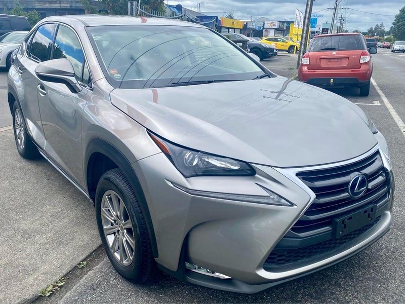 2015 Lexus NX300 Hybrid