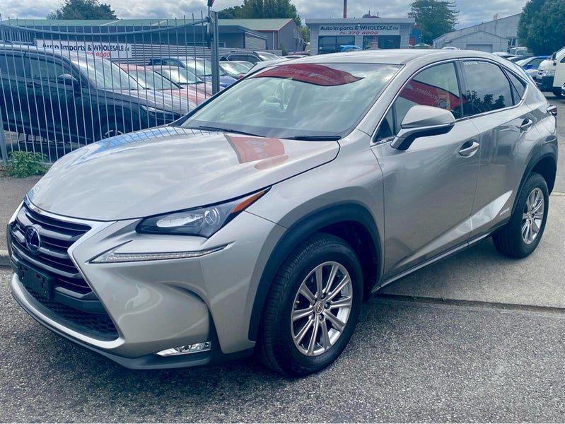 2015 Lexus NX300 Hybrid, photo 3