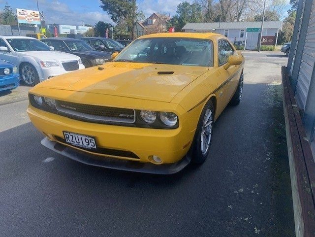 2012 Dodge Challenger yellojacket, main photo