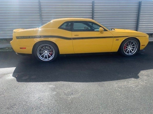 2012 Dodge Challenger yellojacket, photo 2
