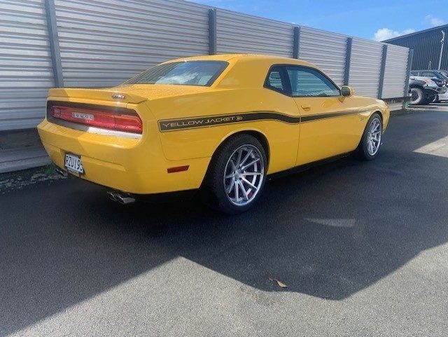 2012 Dodge Challenger yellojacket, photo 3
