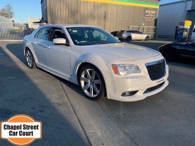 2014 Chrysler 300C SRT8