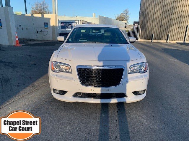 2014 Chrysler 300C SRT8, photo 2