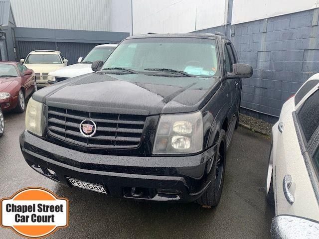 2001 Cadillac Escalade, photo 3