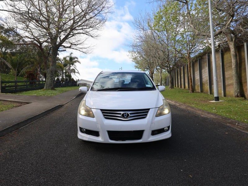 2007 Toyota Blade, photo 2