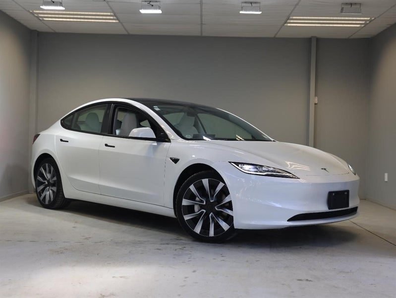 2025 Tesla Model 3, main photo