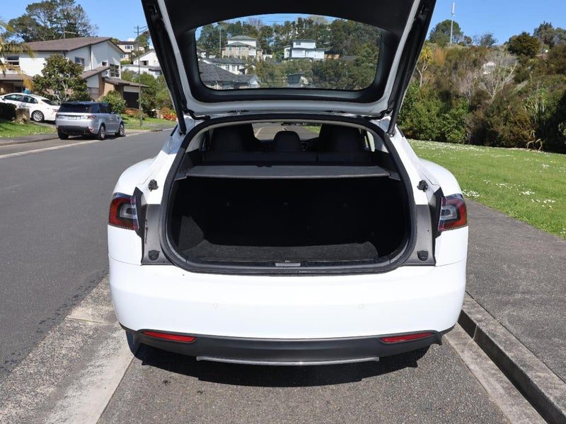2015 Tesla Model S Autopilot, photo 3