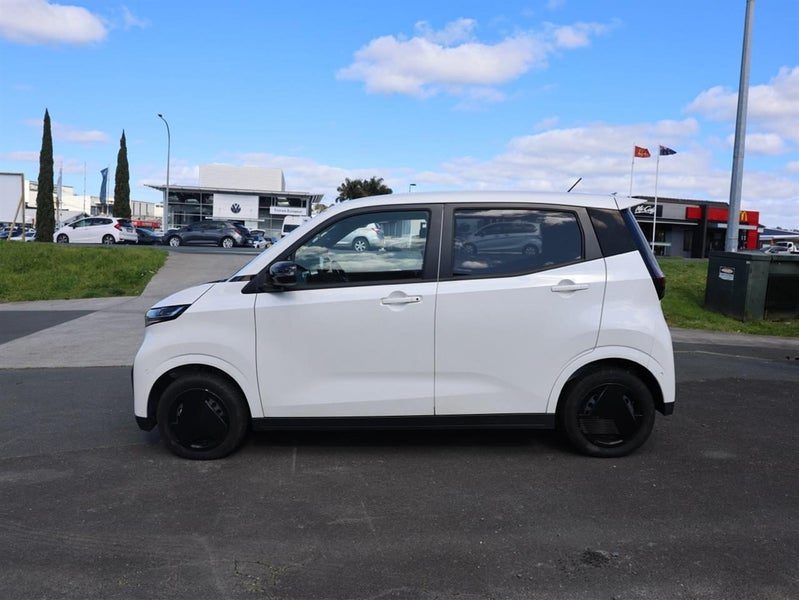 2023 Nissan Sakura, photo 3