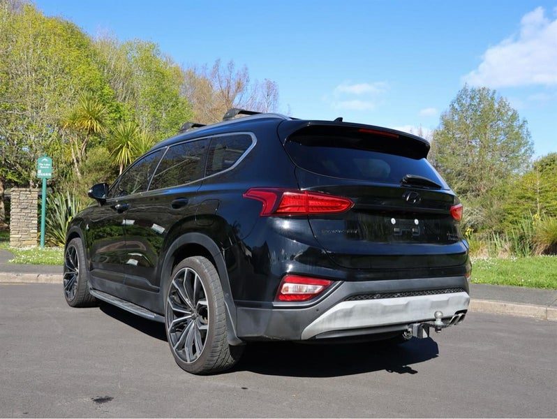 2020 Hyundai Santa Fe Limited, photo 2