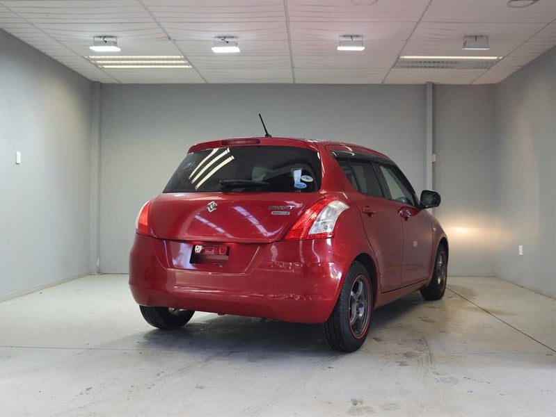 2015 Suzuki Swift XG, photo 3