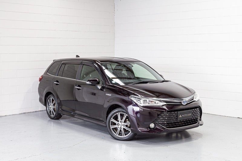 2015 Toyota Corolla FIELDER HV G WXB