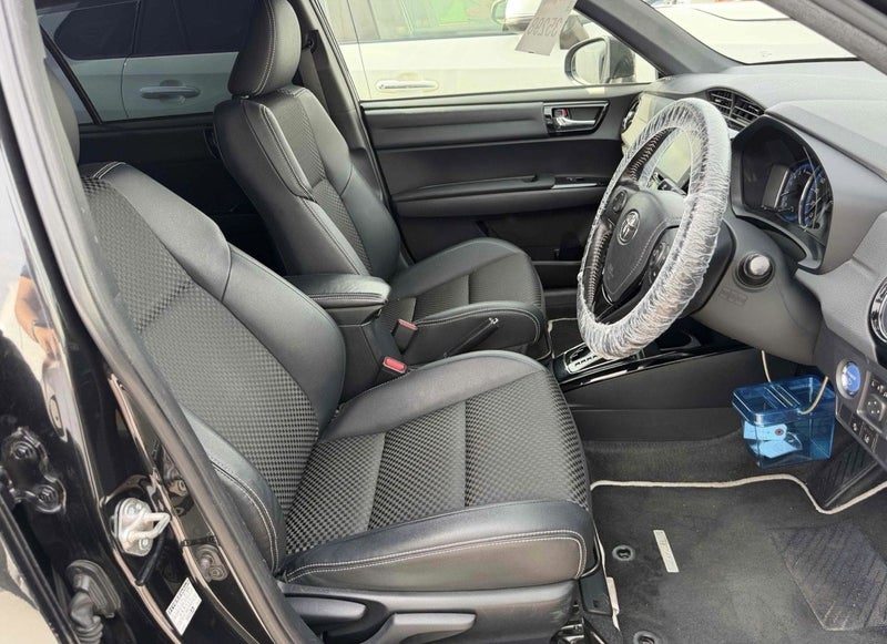 2016 Toyota Corolla Fielder Hybrid WXB, photo 3
