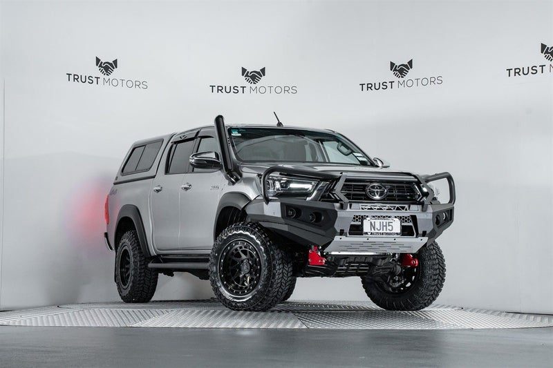 2021 Toyota Hilux SR5 2.8L 4WD