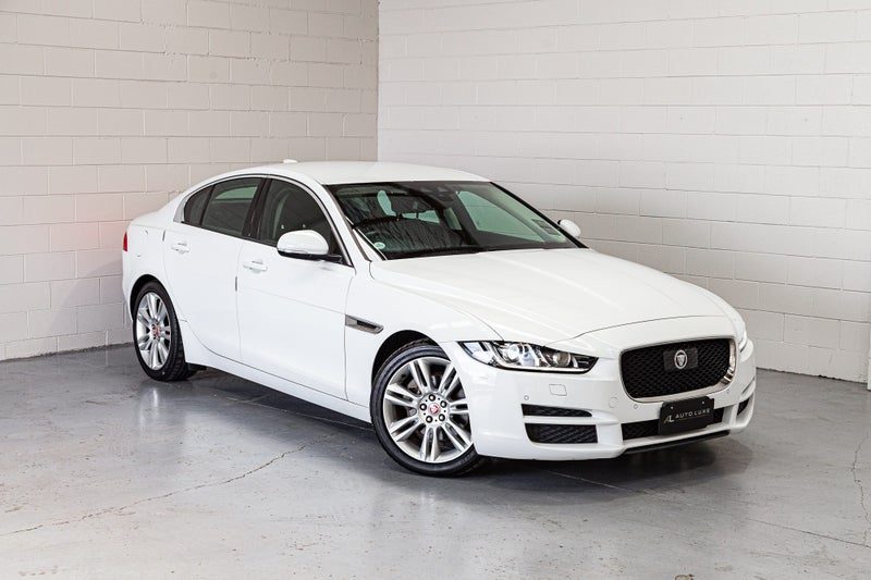 2019 Jaguar XE XE PURE