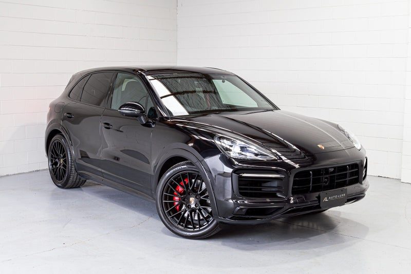 2021 Porsche Cayenne GTS V8 4.0 TURBO