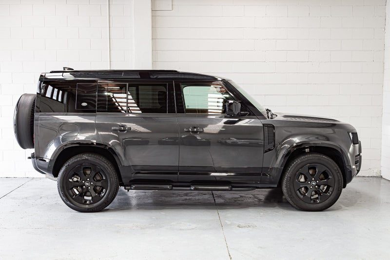 2024 Land Rover Defender 110 D300 X-Dynamic HSE, photo 3