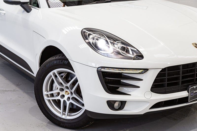 2015 Porsche Macan S, photo 2