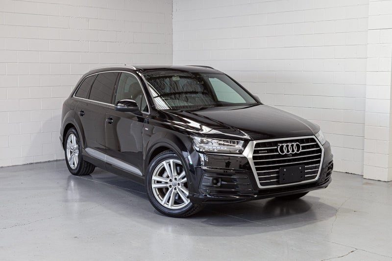 2018 Audi Q7 3.0T S Line Quattro 7 Seater