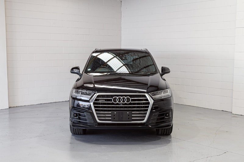 2018 Audi Q7 3.0T S Line Quattro 7 Seater, photo 3