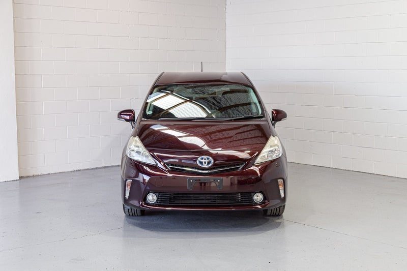 2013 Toyota Prius ALPHA G 7 seater, photo 3