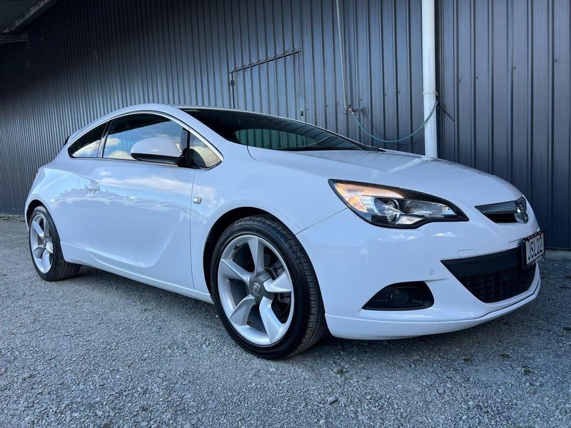 2016 Holden Astra GTC, photo 2