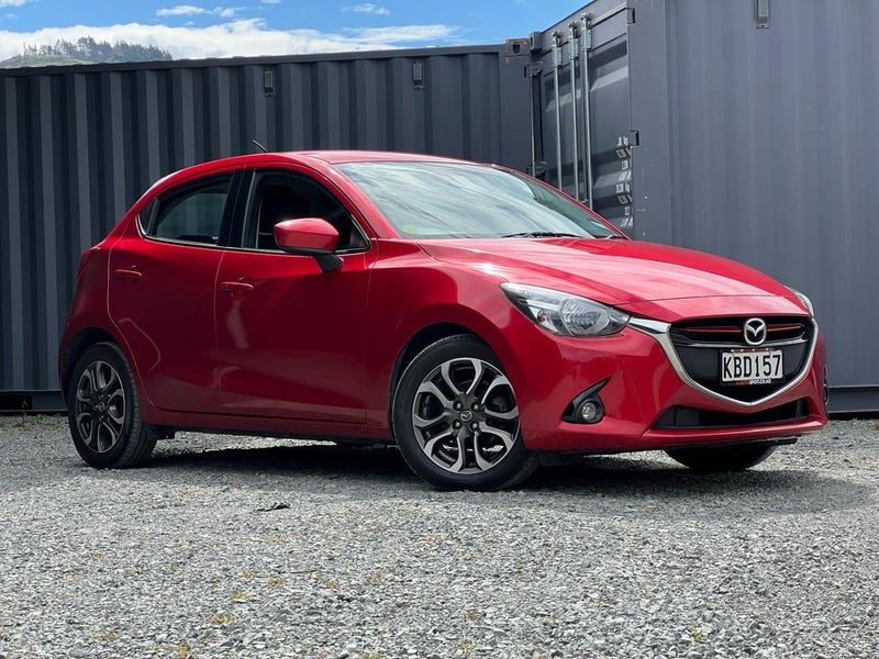 2016 Mazda 2 GSX