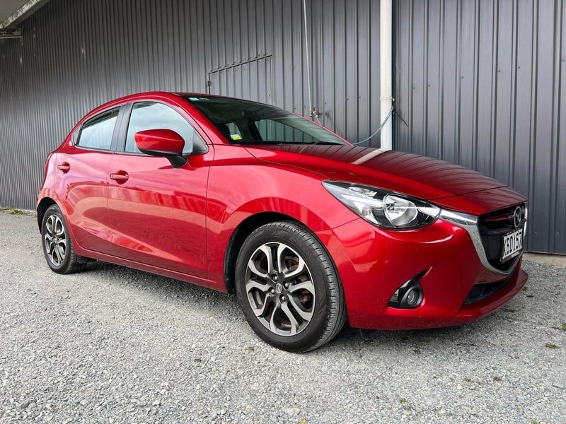 2016 Mazda 2 GSX, photo 2