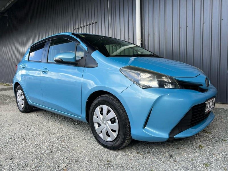 2015 Toyota Vitz No Deposit Finance TAP, photo 2