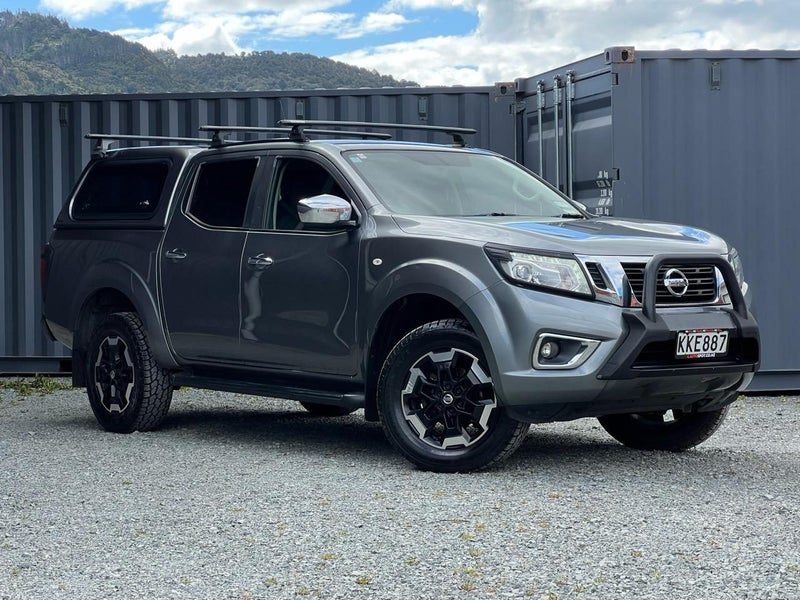 2017 Nissan Navara ST
