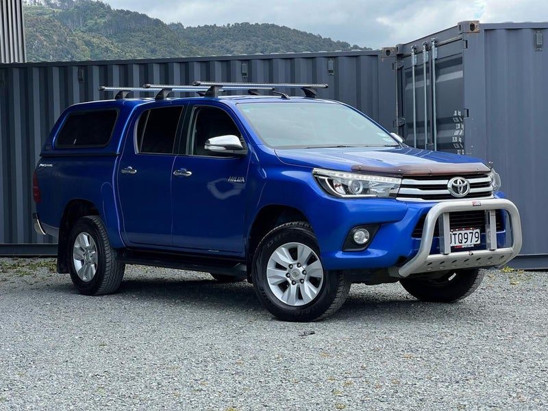 2016 Toyota Hilux SR5