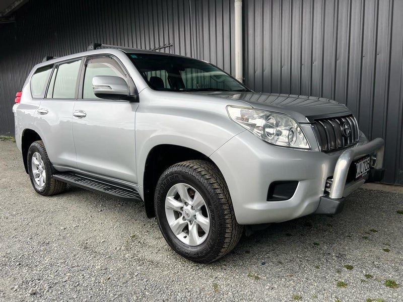 2013 Toyota Land Cruiser Prado GX, photo 2