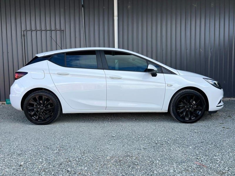 2019 Holden Astra R, photo 3