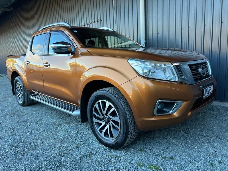 2015 Nissan Navara ST X, photo 2