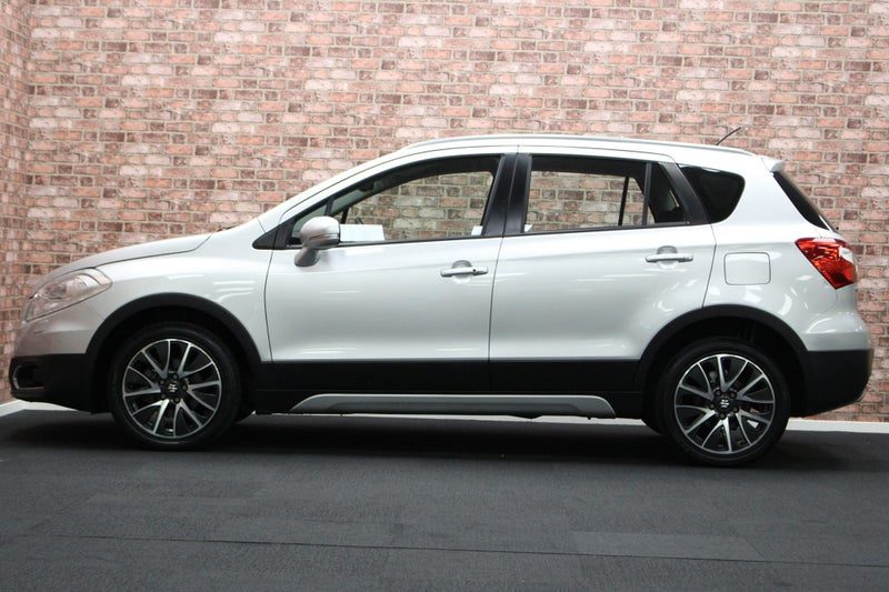 2015 Suzuki SX4 S-Cross LTD, photo 3