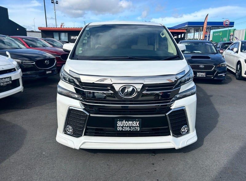 2015 Toyota Vellfire HYBRID X ** 8 Seater **, photo 2