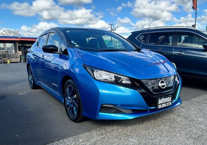 2022 Nissan Leaf S ***LOW KM***