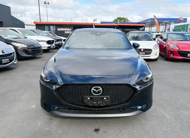 2021 Mazda 3 FASTBACK 15S, photo 2