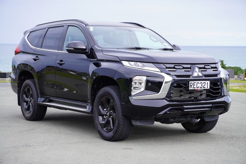 2025 Mitsubishi Pajero Sport VRX 7 Seater