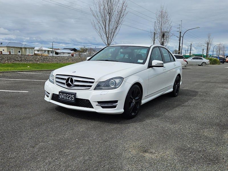 2013 Mercedes-Benz C 180, photo 2