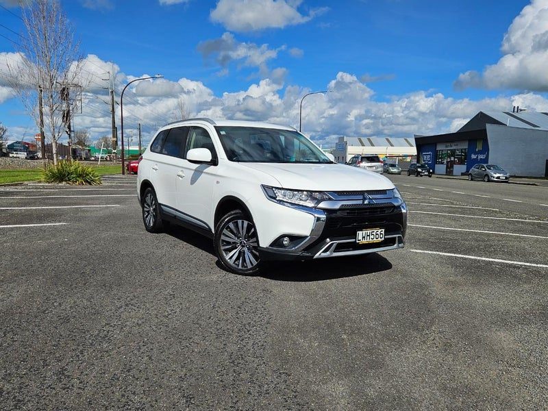 2019 Mitsubishi Outlander LS 2.4P/4WD/CVT