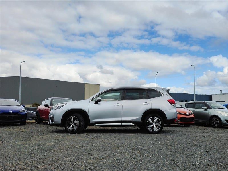 2019 Subaru Forester Hybrid, photo 3