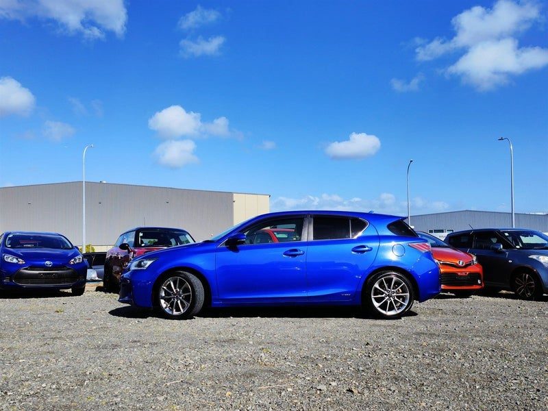 2013 Lexus CT 200h Creative Textile Interior, photo 2