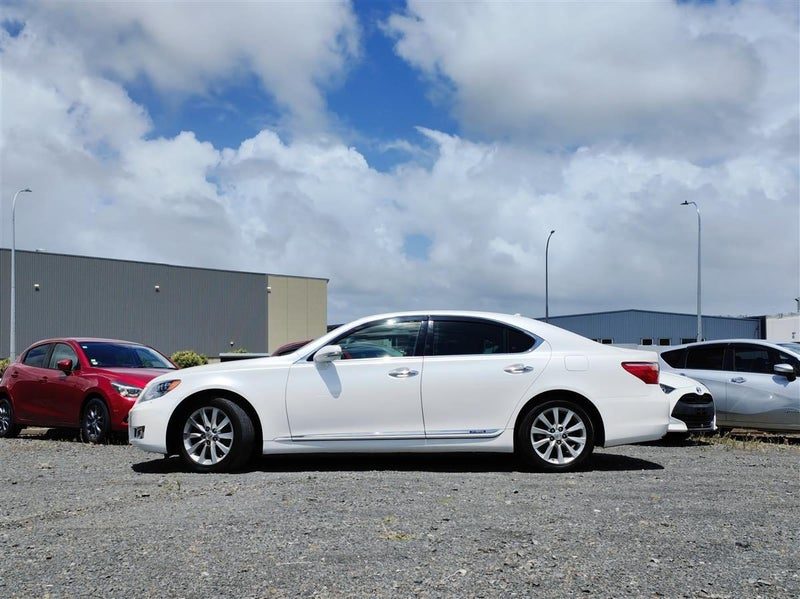 2012 Lexus LS 600 Hybrid, photo 2