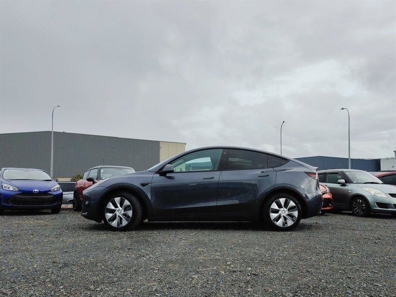 2022 Tesla Model Y RWD, photo 2