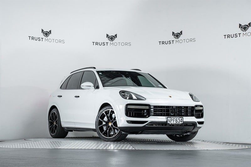 2018 Porsche Cayenne Turbo 4.0L V8 4WD