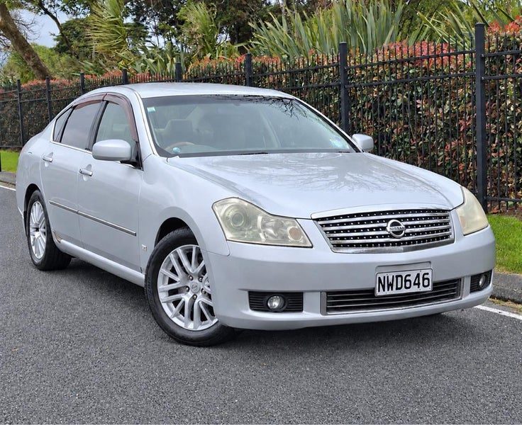 2004 Nissan Fuga