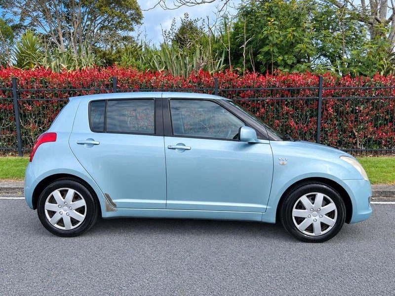 2008 Suzuki Swift, photo 2