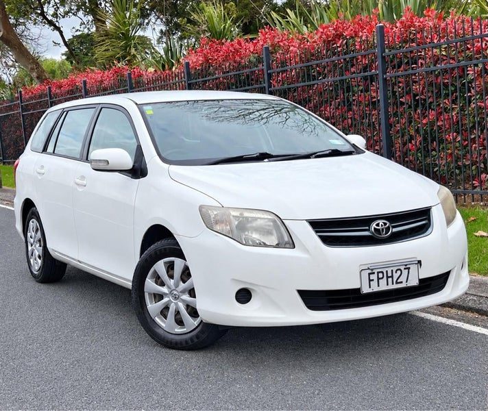 2010 Toyota Corolla GX 1.5, main photo
