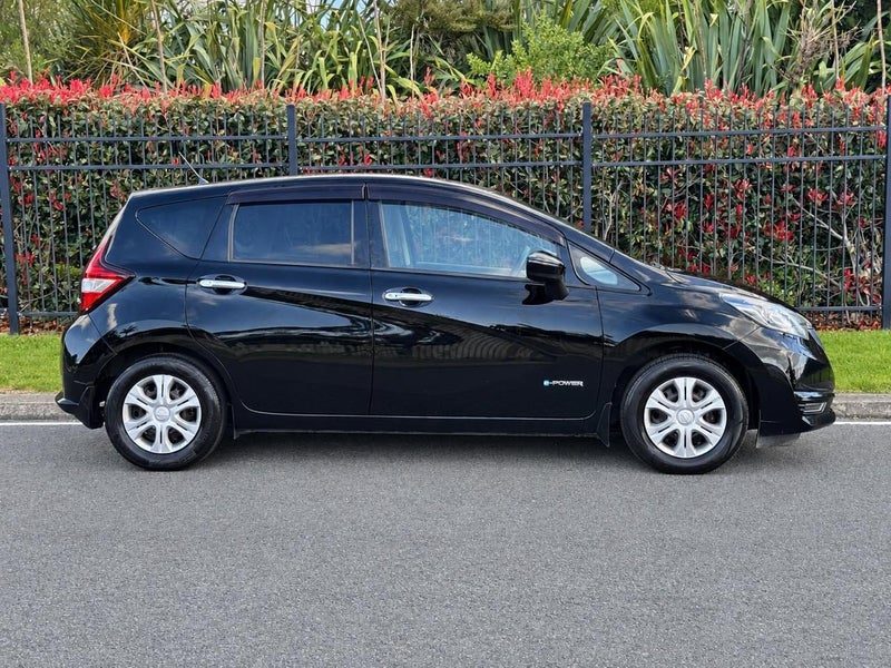 2016 Nissan Note Hybrid, photo 2