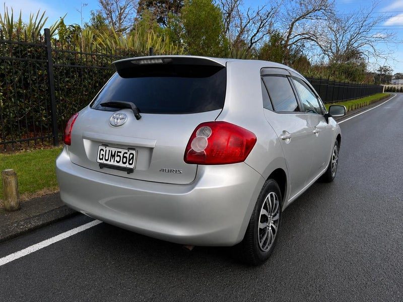 2007 Toyota Auris, photo 3